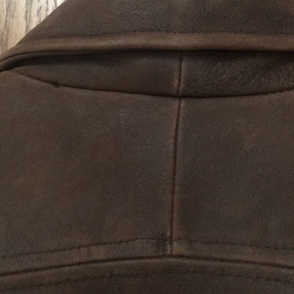 Wilson Distressed Leather Bomber Jacket - Picture 8 of 12